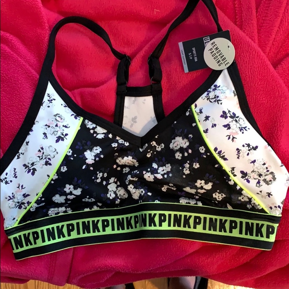 PINK Ultimate sports bra NWT
